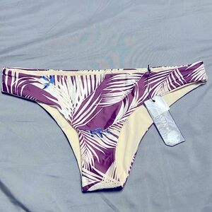 NWT Tavik bikini bottom Merlot burgundy color cream inside reversible size med